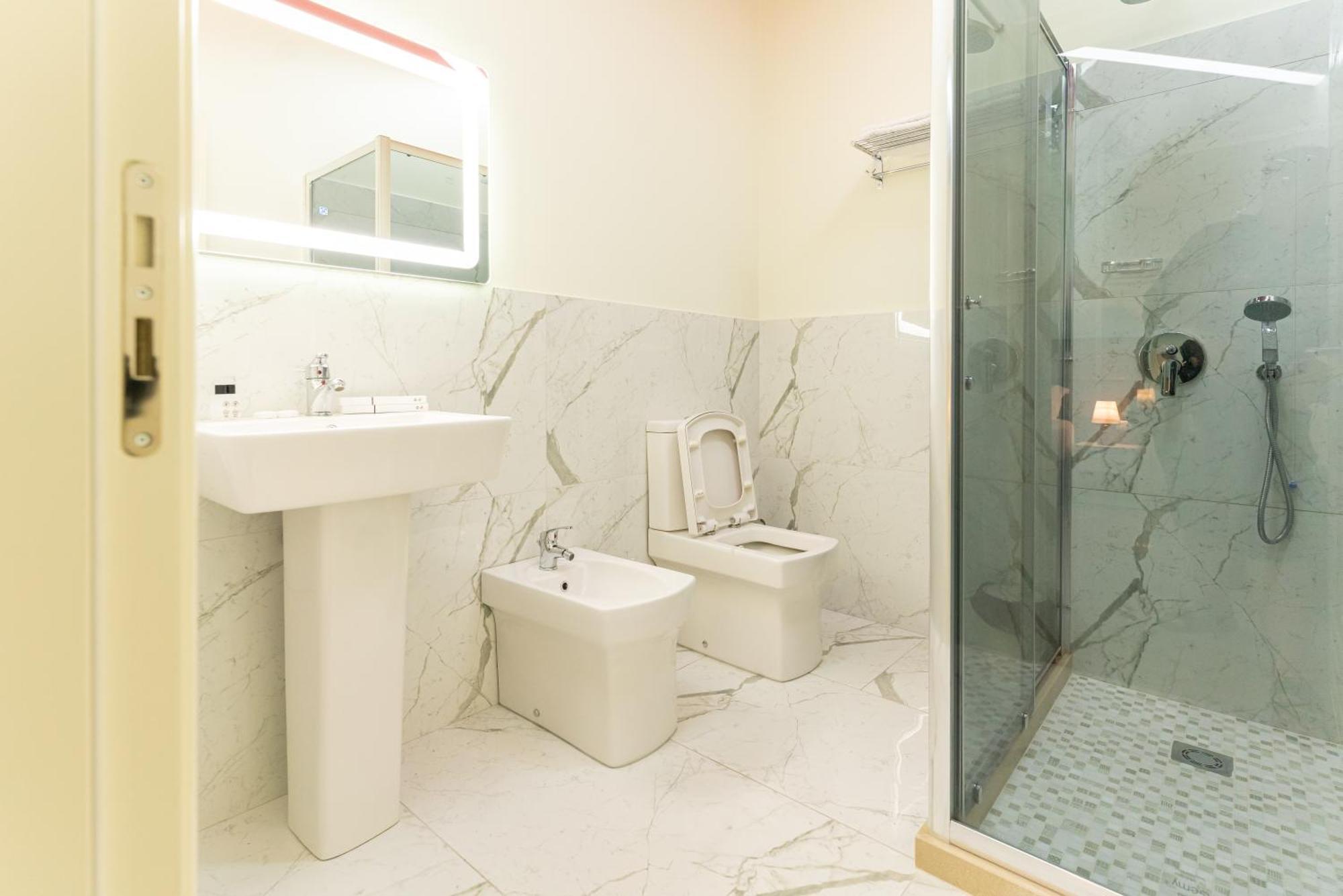 Alko Hotel Shkodër Eksteriør billede