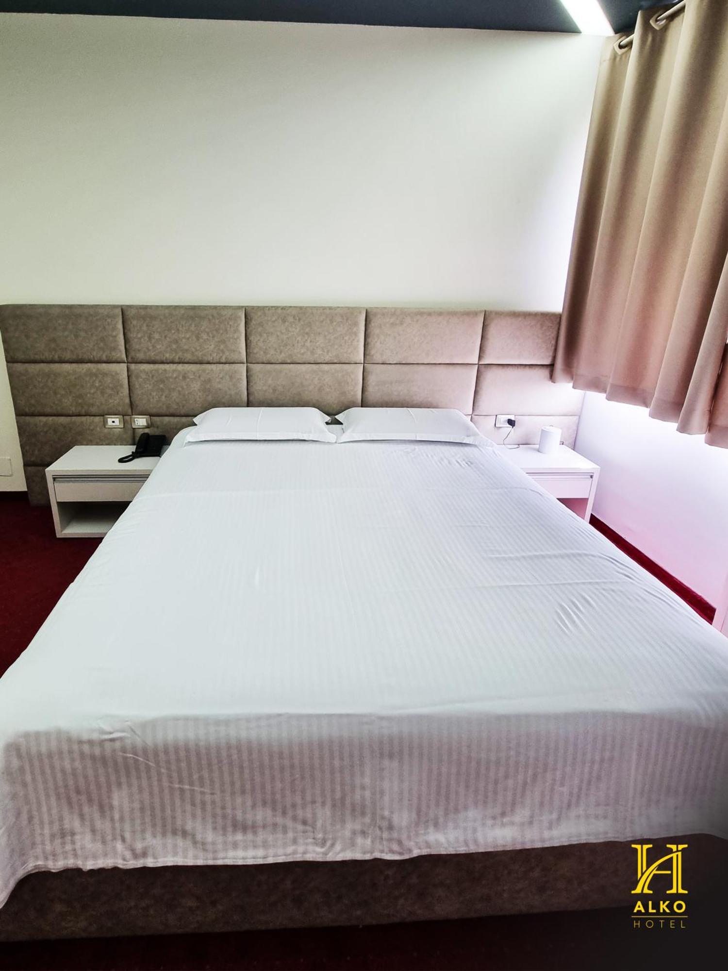 Alko Hotel Shkodër Eksteriør billede