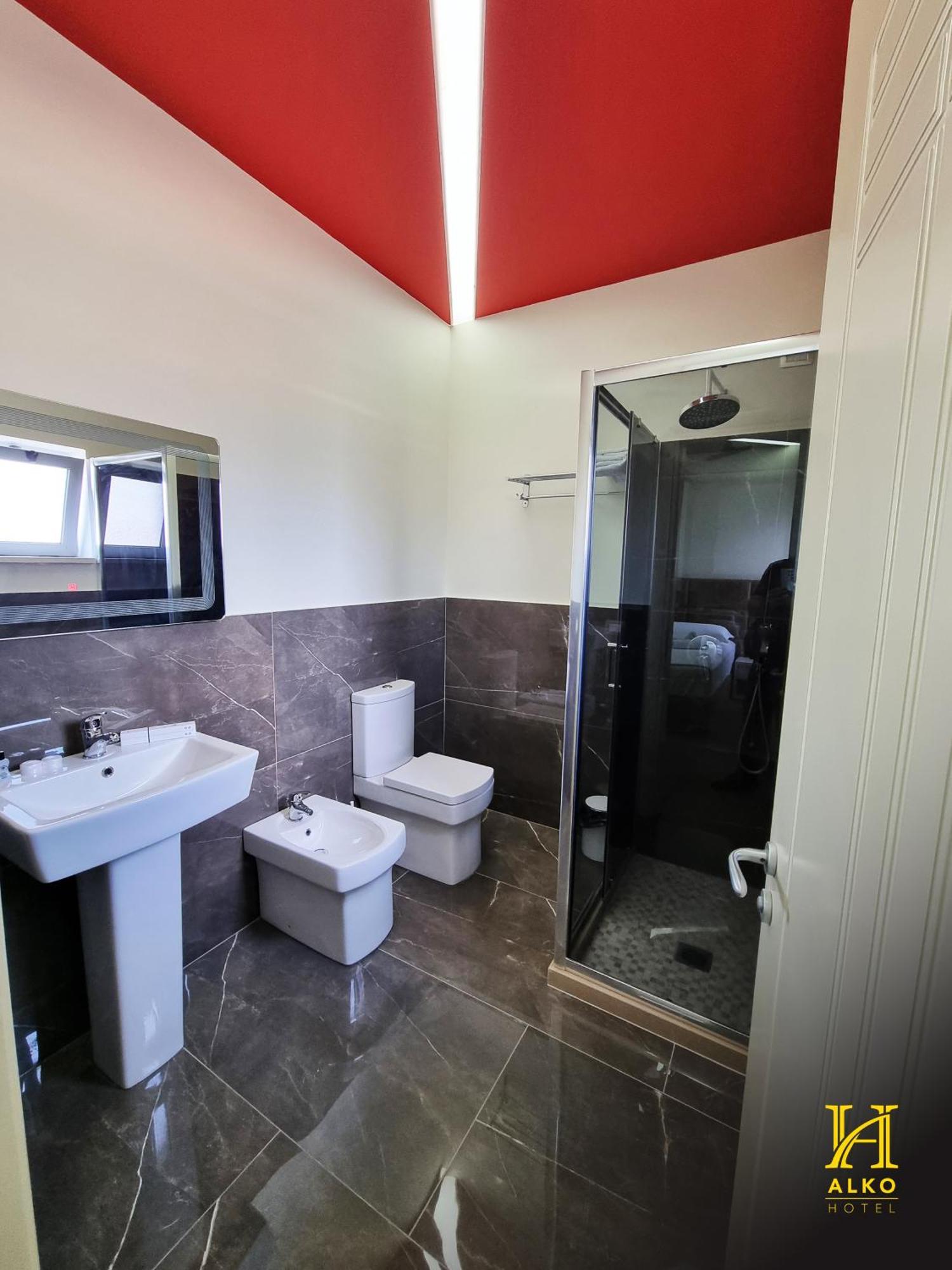 Alko Hotel Shkodër Eksteriør billede