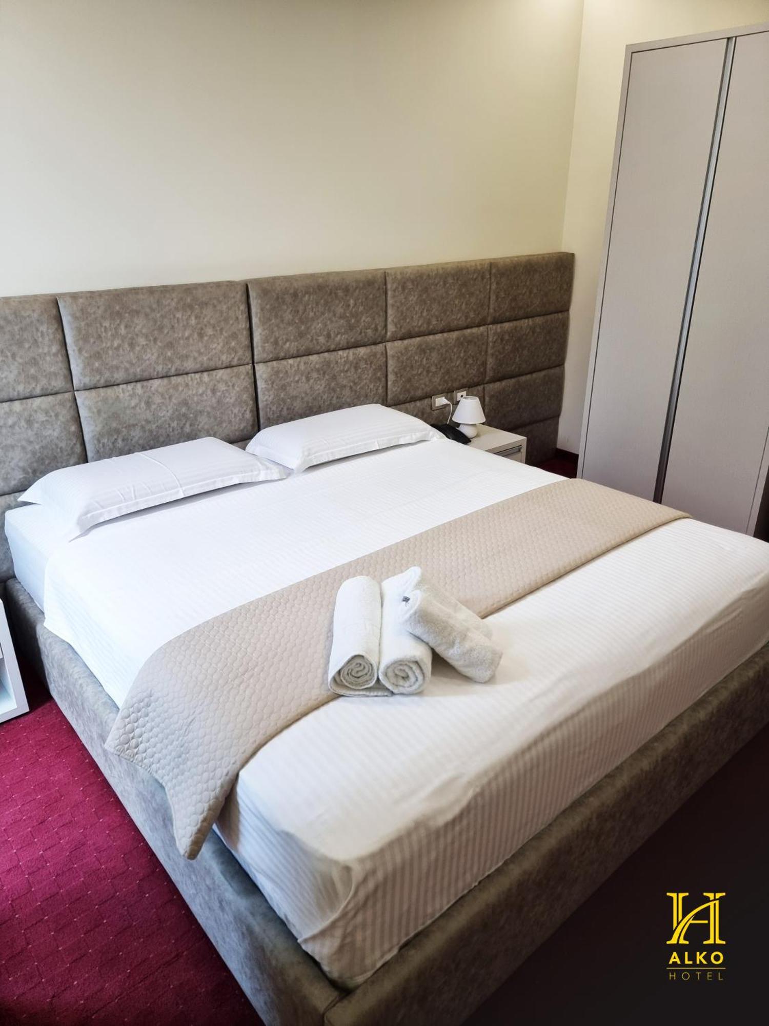 Alko Hotel Shkodër Eksteriør billede